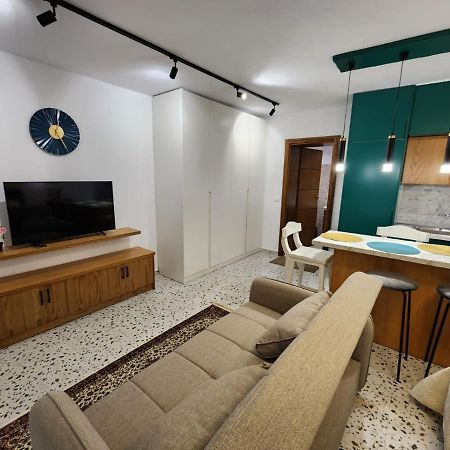 Pietro Guesthouse Tirana Buitenkant foto