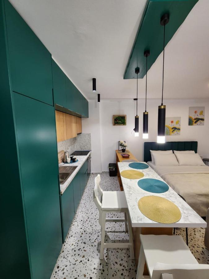 Pietro Guesthouse Tirana Buitenkant foto